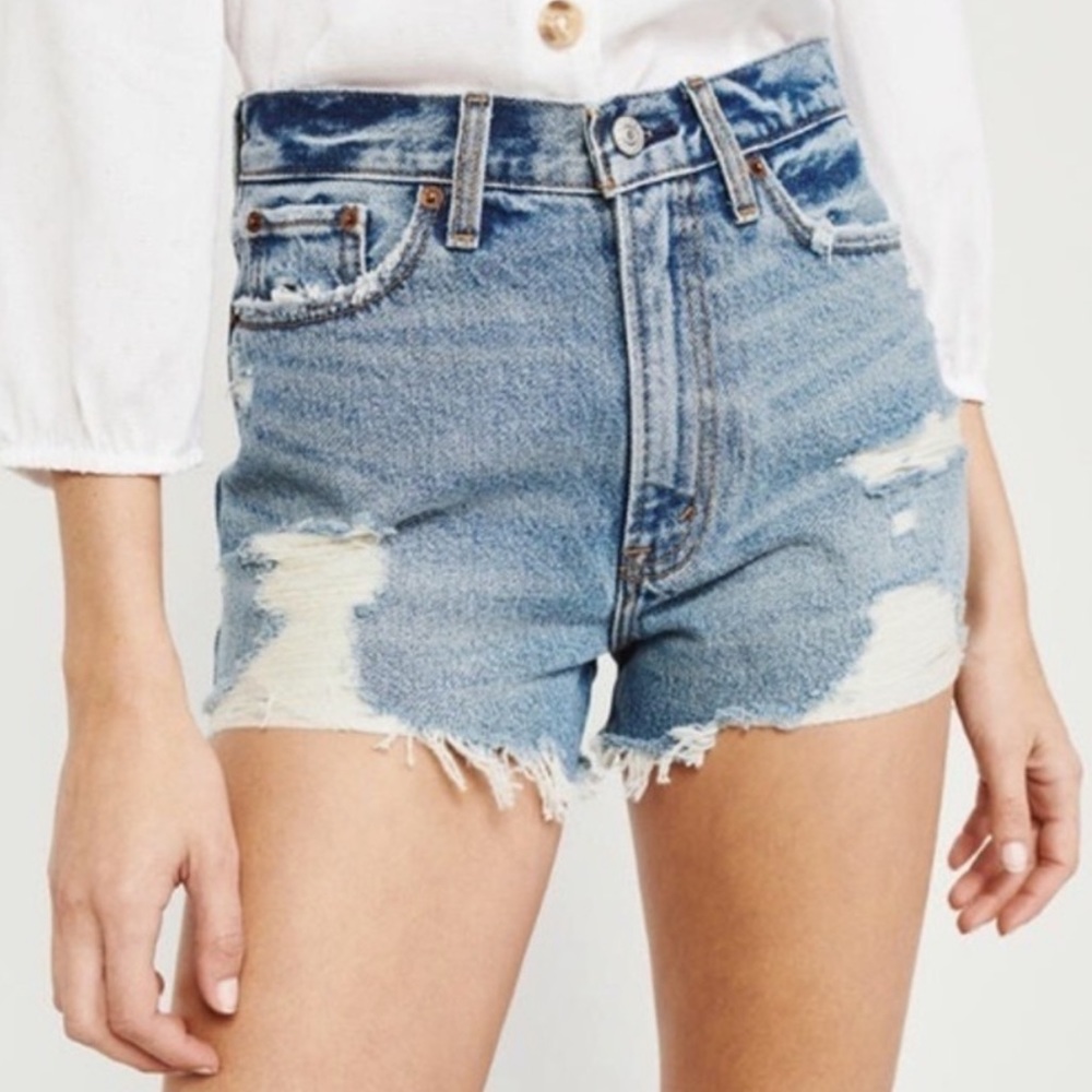 Abercrombie & Fitch Annie High Rise Short Distressed Classic Blue Denim